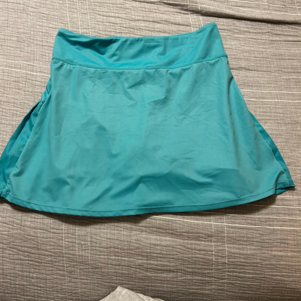 Inward Half Kenzie Skort - Picture 2 of 5
